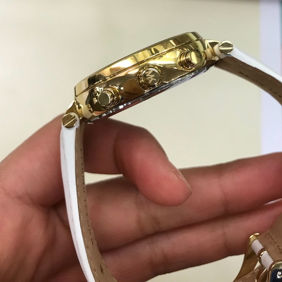 Unworn MK leather strap watch