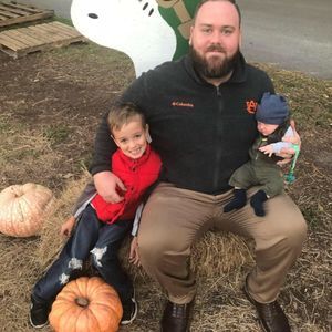 Meet your Posher, Jc