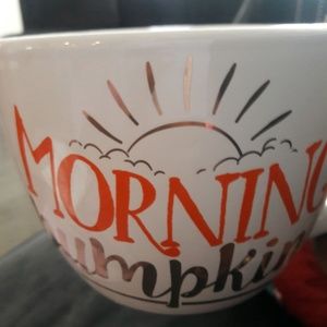 Meet your Posher, Pamela