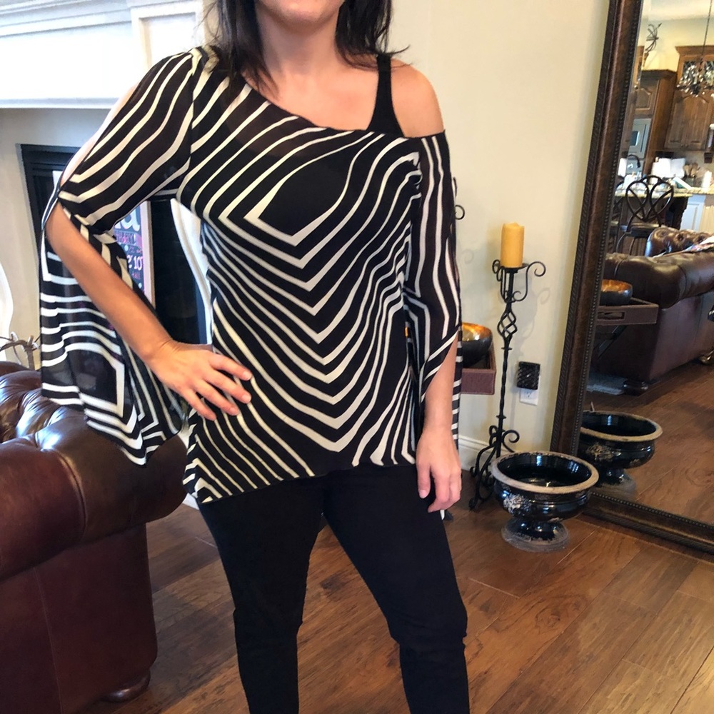 R Jean Asymmetrical Split Sleeve Blouse