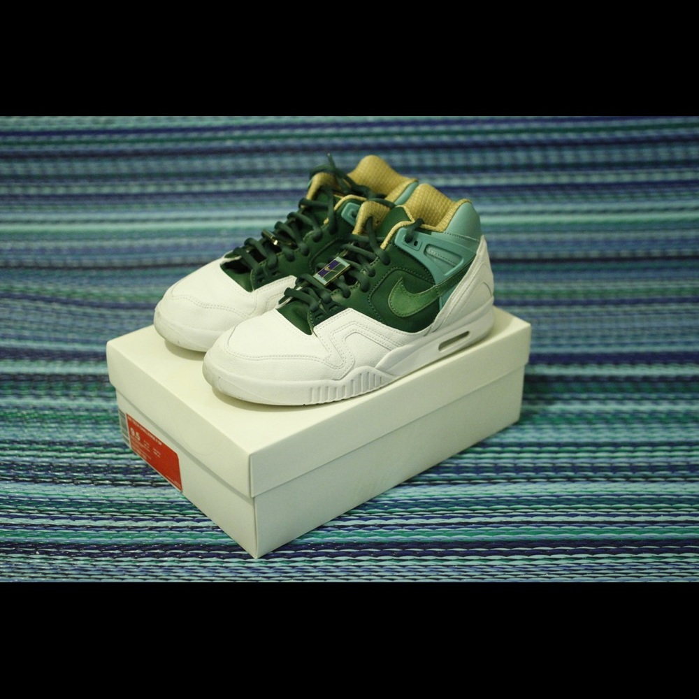 NIKE AIR TECH CHALLENGE 2 WIMBLEDON