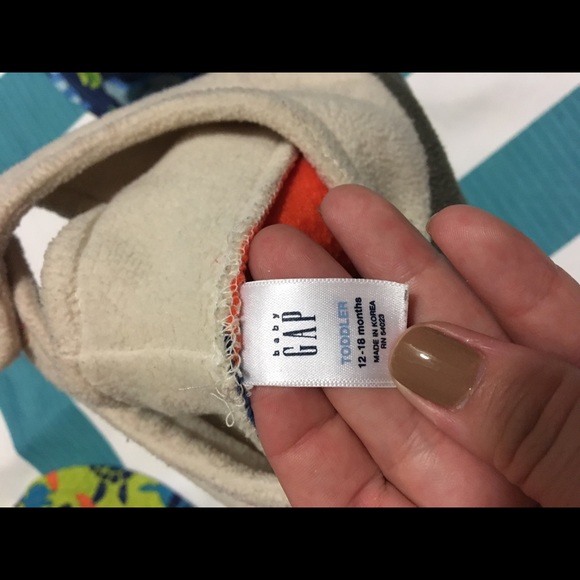 🍍Bundle of 3 Toddler Hats Sun and Winter - Picture 5 of 7