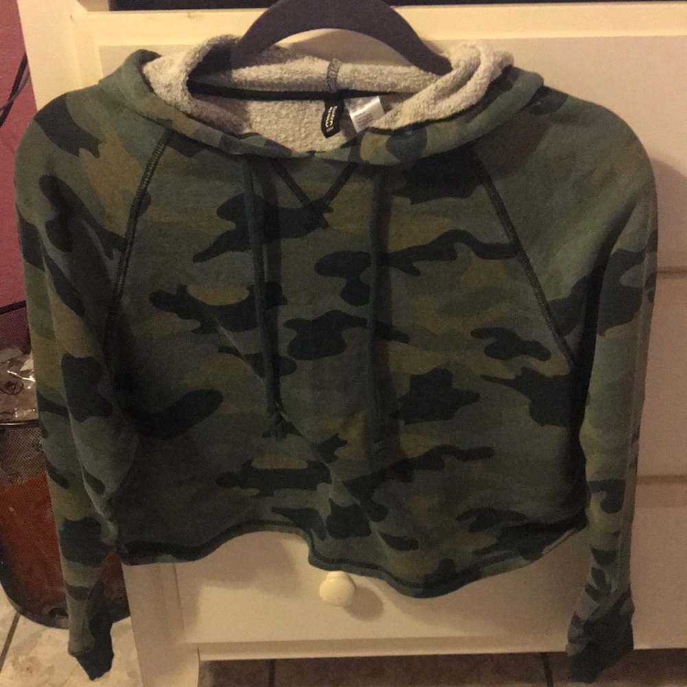 Crop Camo Hoodie