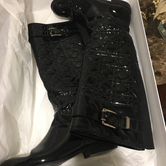 AUTHENTIC CHRISTIAN DIOR CANNAGE BLKPATENT BOOTS - Picture 2 of 7