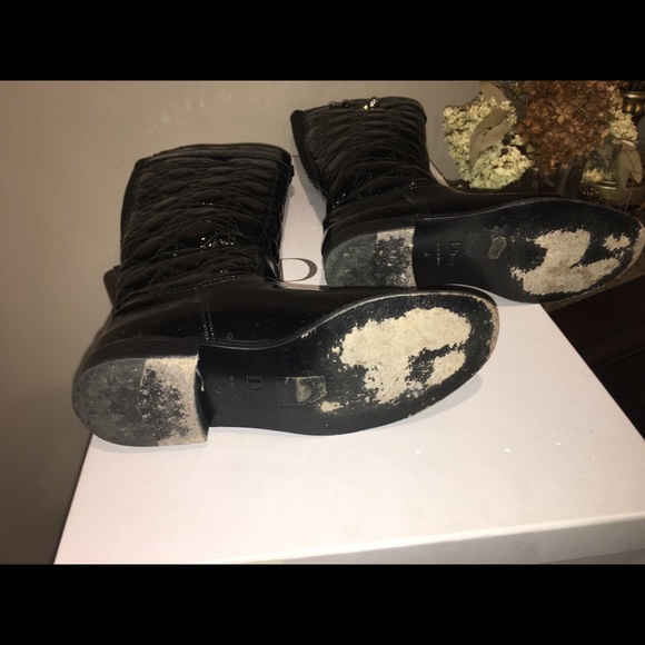 AUTHENTIC CHRISTIAN DIOR CANNAGE BLKPATENT BOOTS - Picture 3 of 7