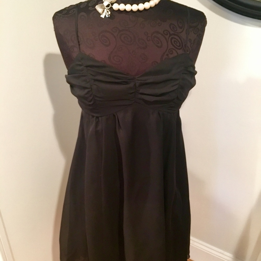 Guess little black dress medium