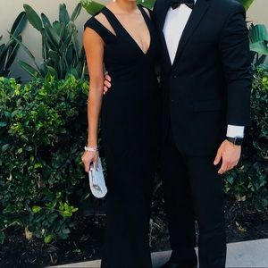 Gorgeous black gown! By ABS Allen Schwartz