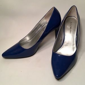 VINTAGE BANDOLINO BLUE PUMPS