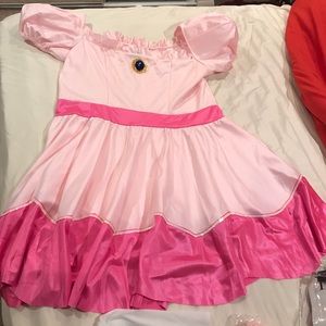 Pink princess costume (never worn)