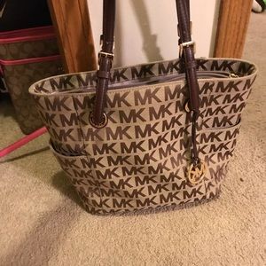 Michael Kors Jetset tote
