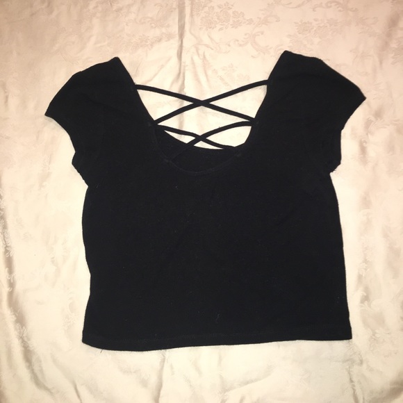Black cross back crop top - Picture 2 of 2