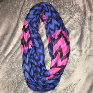 Women’s Polyester Infinity Scarf