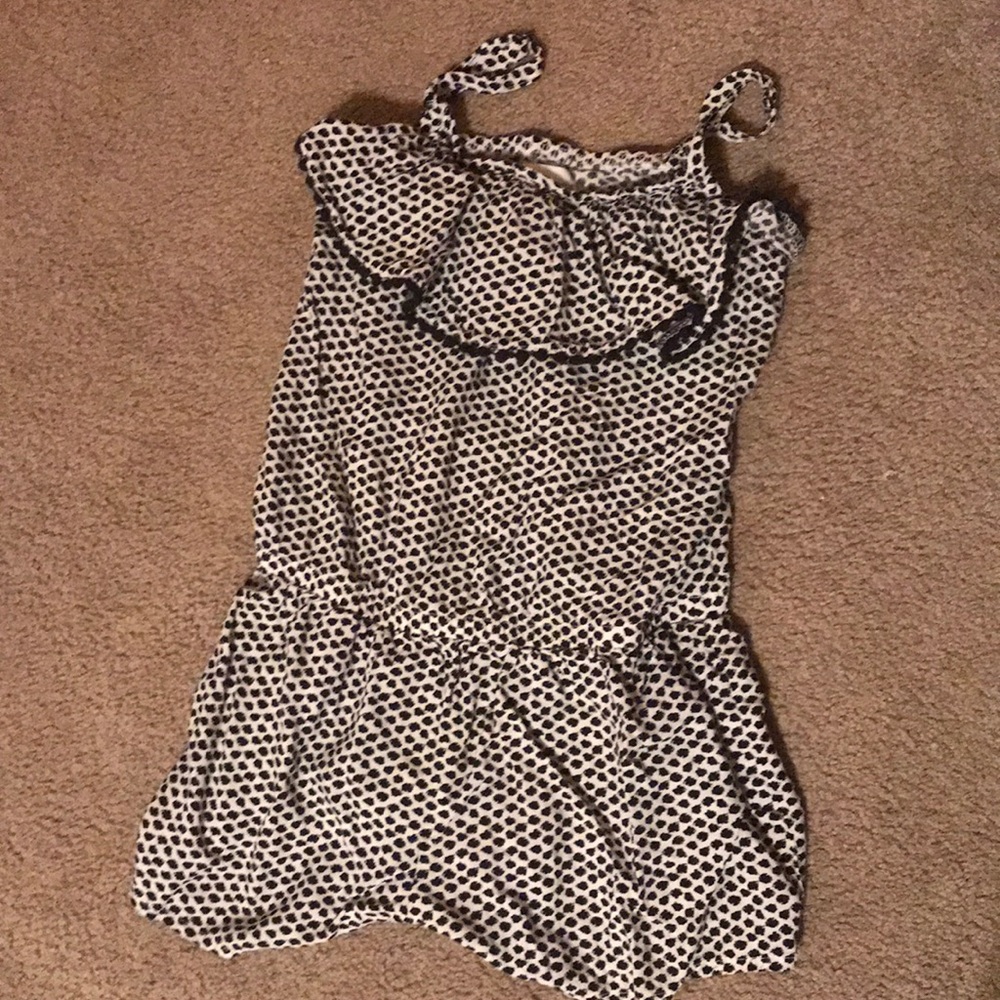 Black and White Jumper