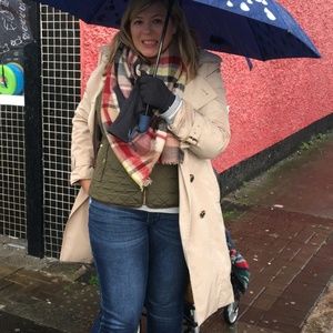Meet your Posher, Jenny