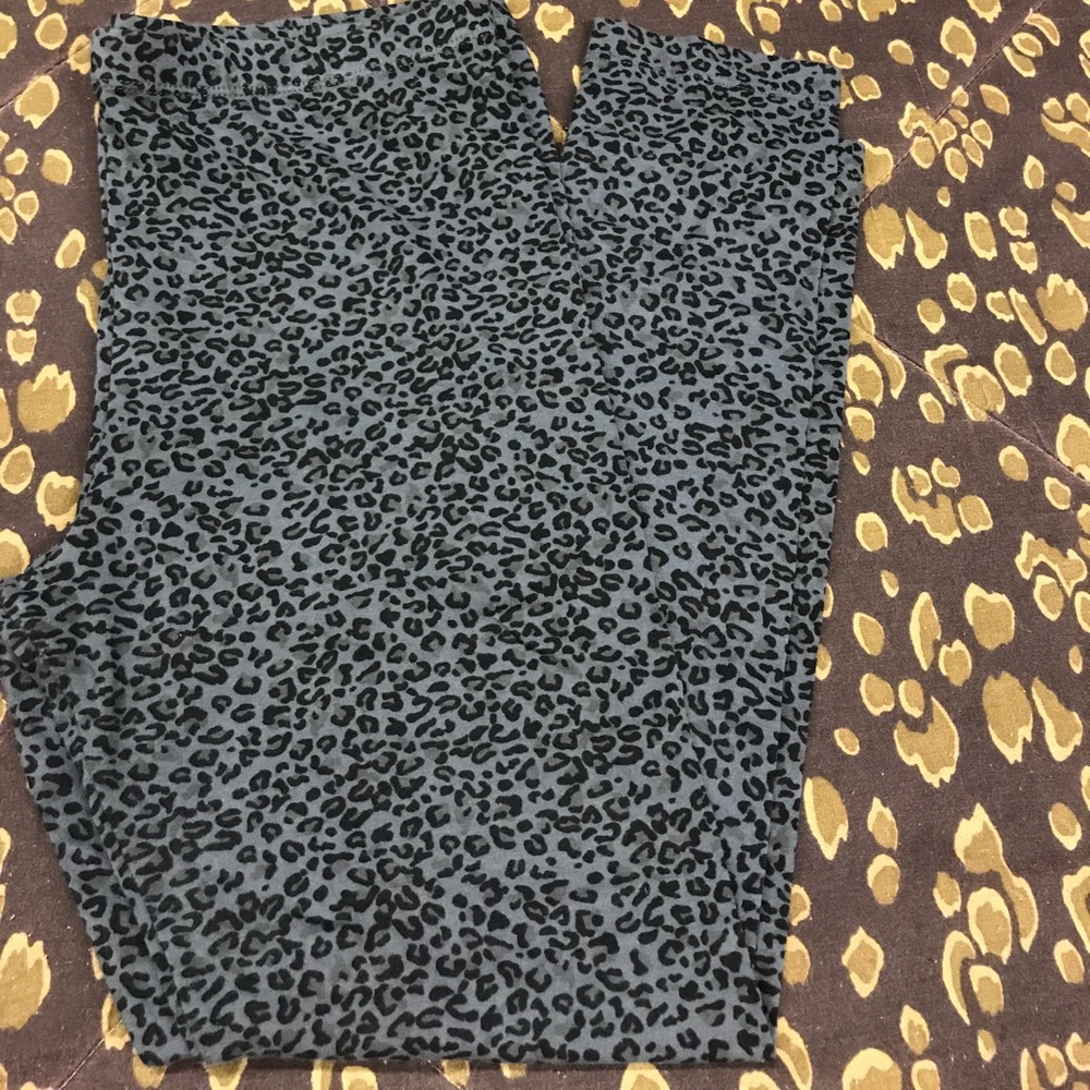 Charcoal Gray & Black Leggings
