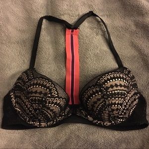 VS Bra