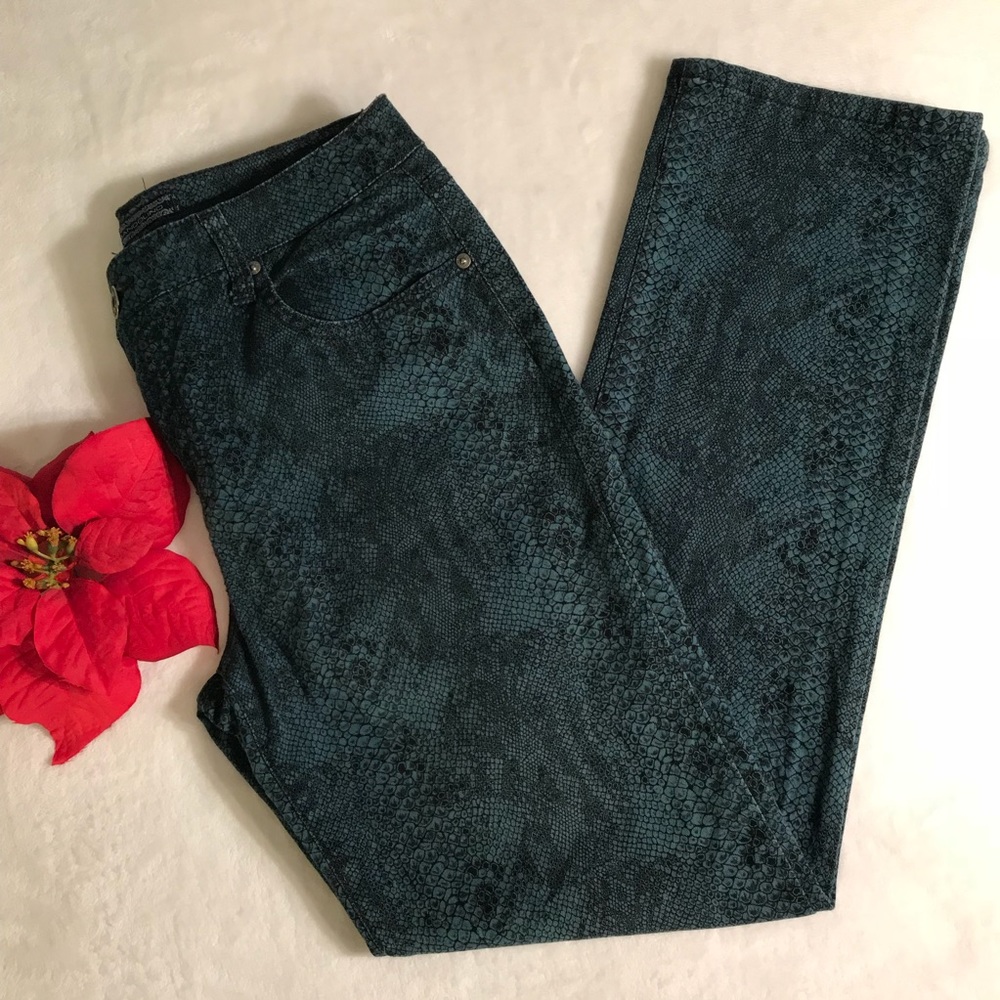 Bandolino Mandie snake print straight leg jeans - Picture 1 of 8