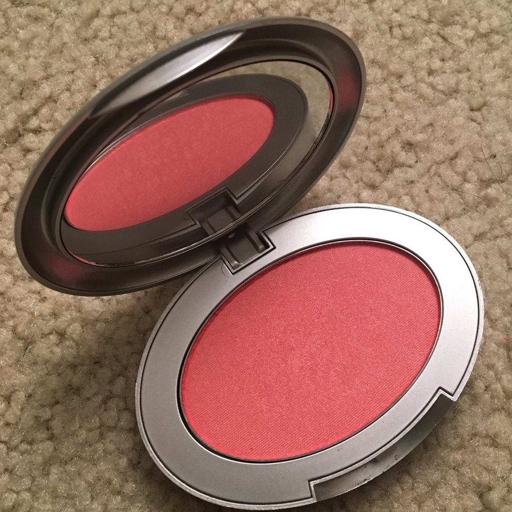 Tarina Tarantino Blush