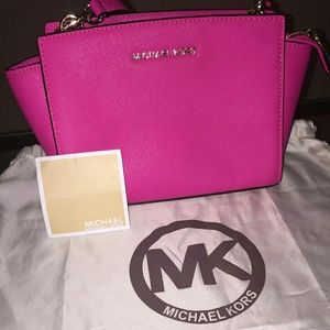 Authentic Michael  Kors Saffino Crossbody