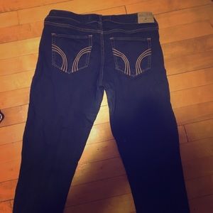 Hollister dark wash skinny jeans