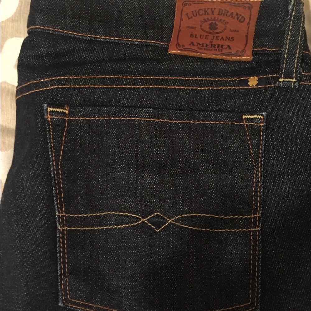 Lucky Brand Zoey Skinny Jeans - Picture 2 of 3