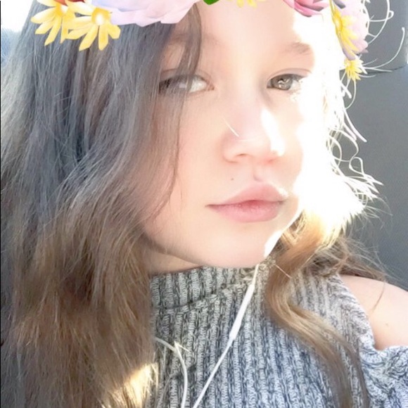 Meet your Posher, Mackenzie - Picture 6 of 7