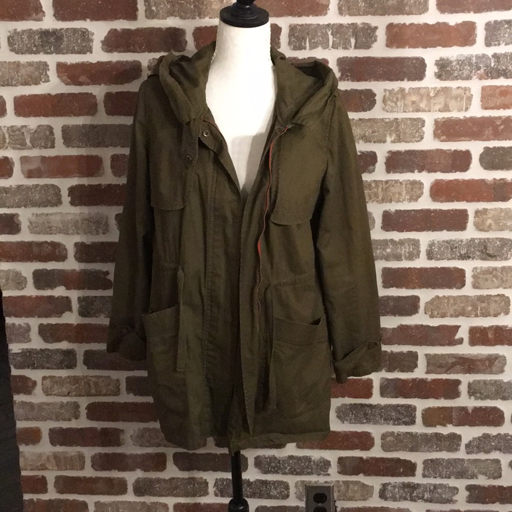 Women’s military style lightweight hooded coat