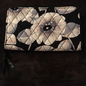Black & White Vera Bradley Wallet