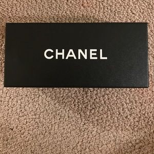 Chanel Box
