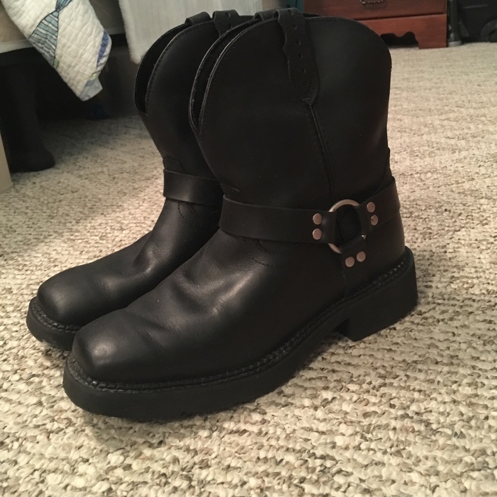 Justin Gypsy Black leather boots
