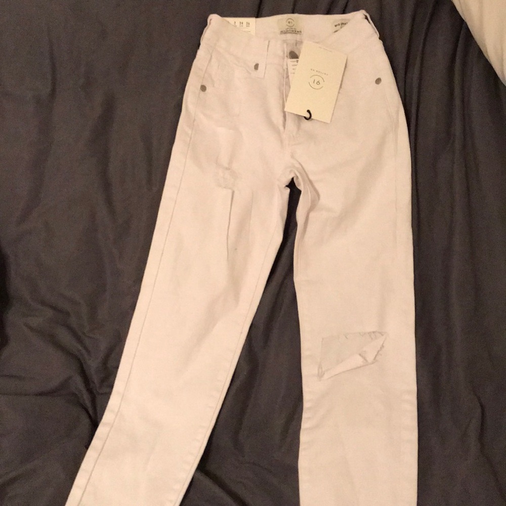 Cotton on white jeans