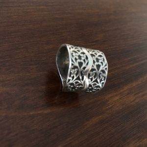 Silpada Silver Filigree Scroll Vine Ring