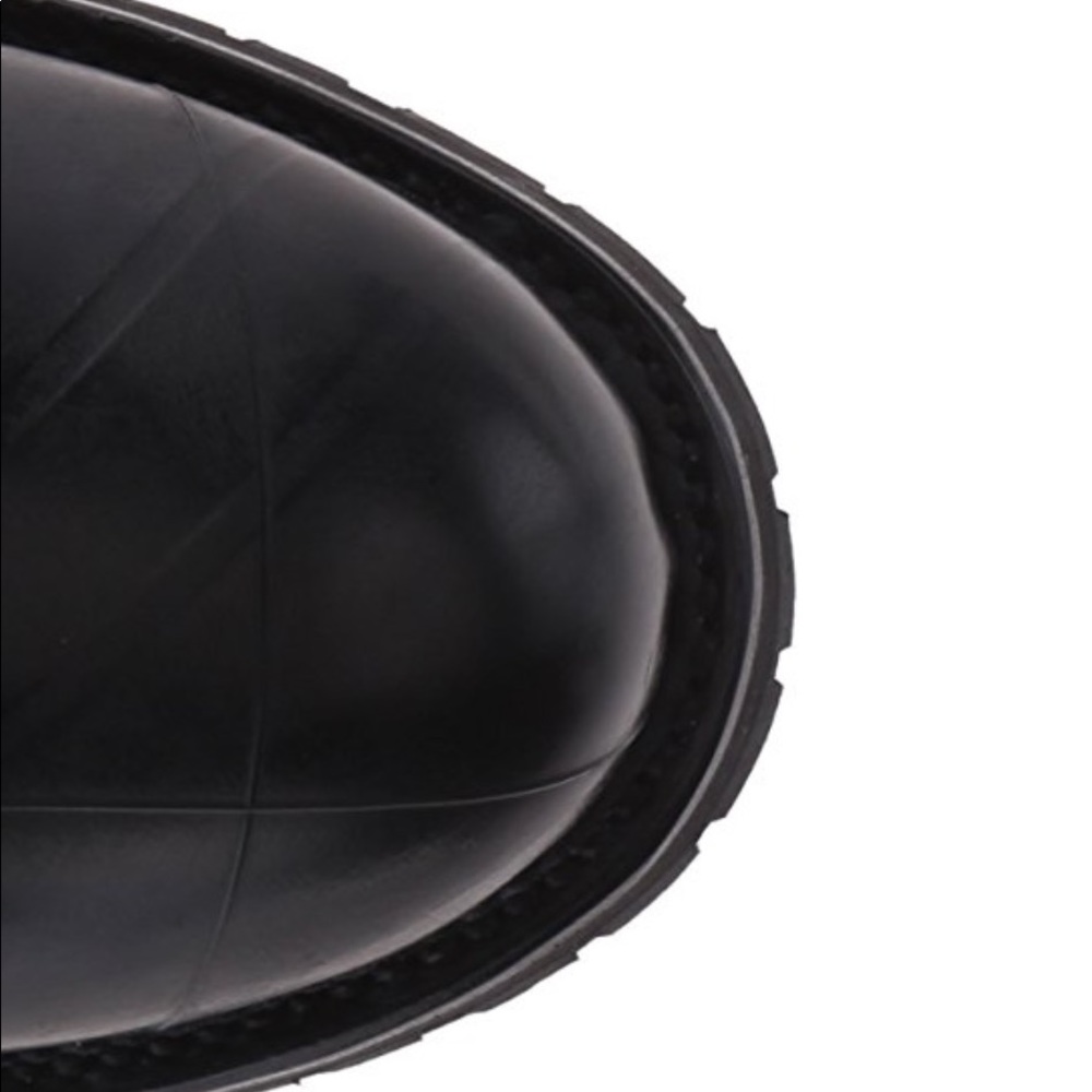 FRYE  authentic Engineer Shearling-Lined Boot - Picture 4 of 8