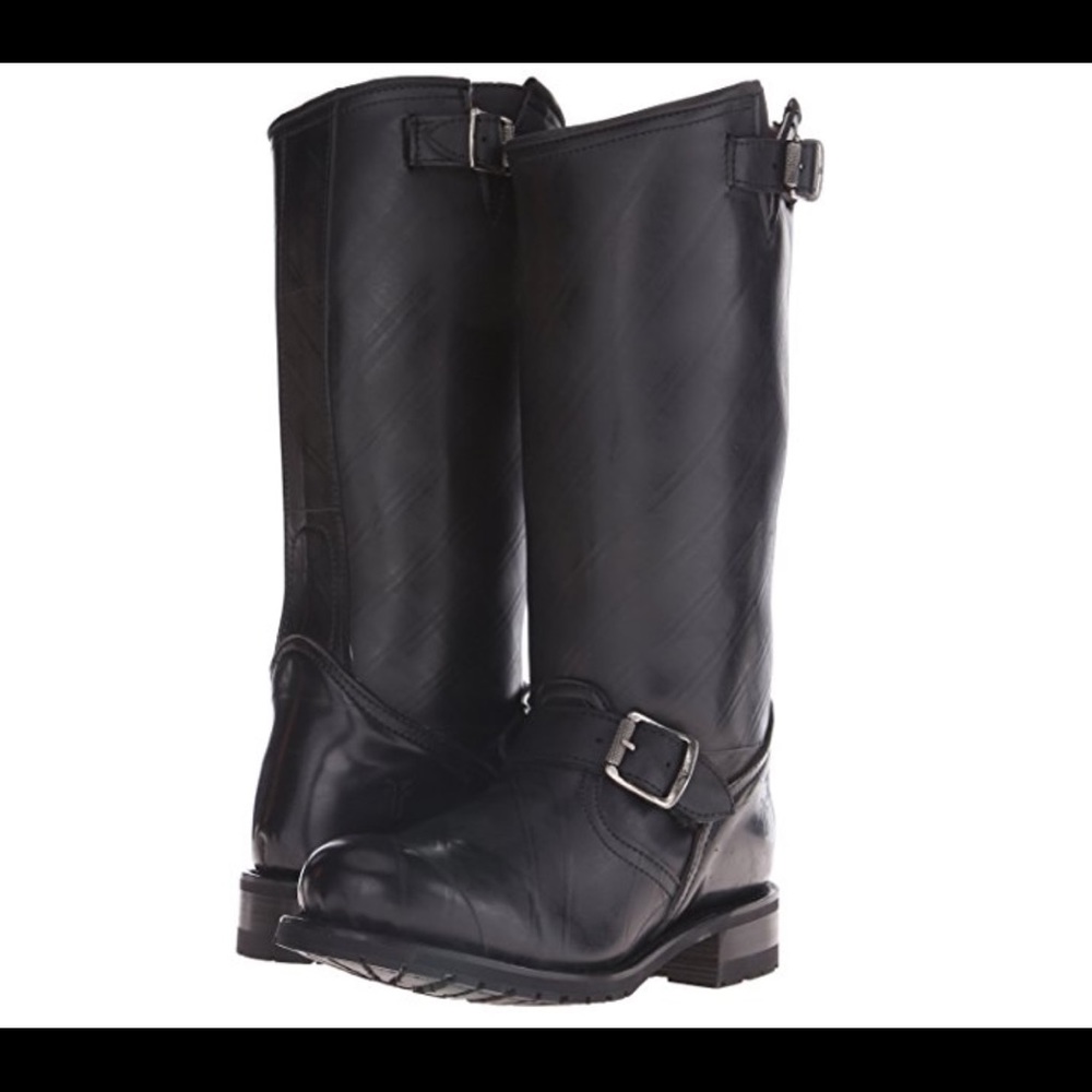 FRYE  authentic Engineer Shearling-Lined Boot - Picture 6 of 8