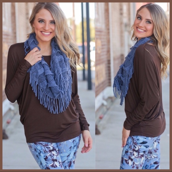 ☕️LAST ONE!!☕️MOCHA DOLMAN TUNIC☕️ - Picture 2 of 2