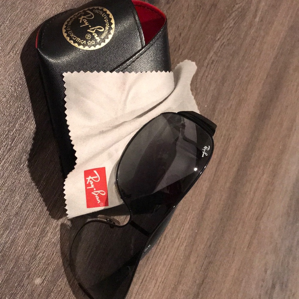 Ray ban sunglasses