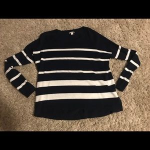 Navy blue and white striped Gap sweater.