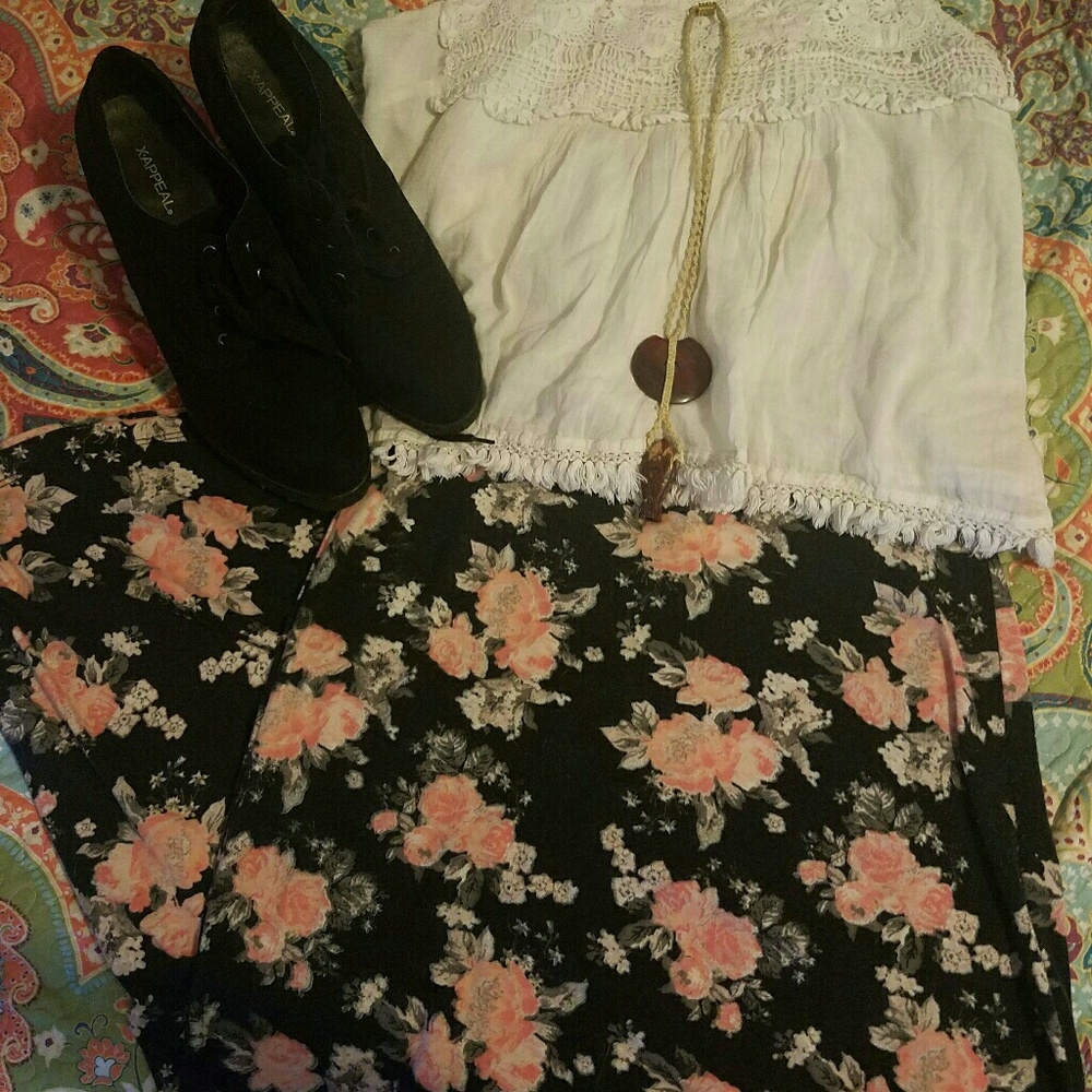 Rue 21 Floral Maxi Skirt