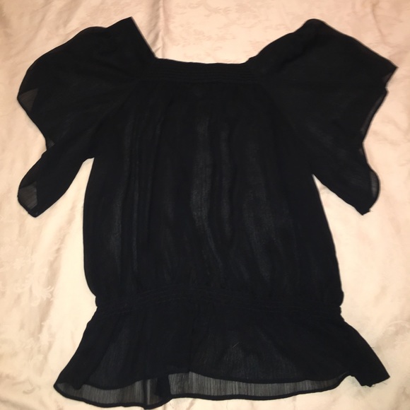 Black flowy, sheer, cinched waist top - Picture 2 of 4
