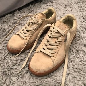 Puma Suede Sneakers