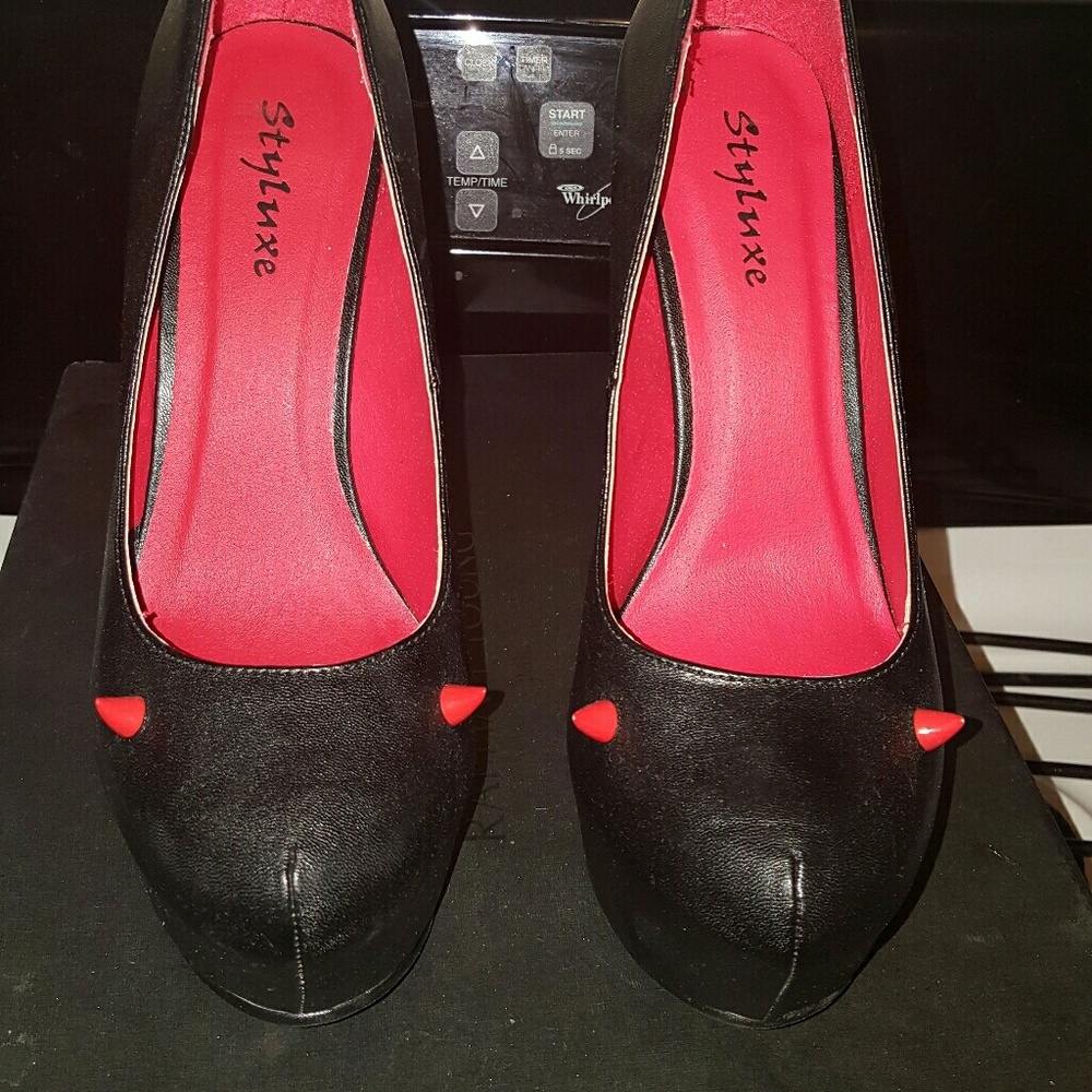 Stripper shoes,  horns, hottest,  rare, size 8