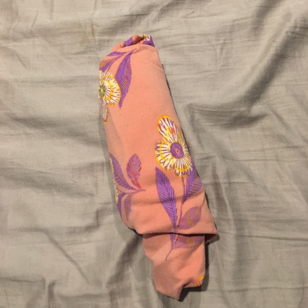 OS Lularoe leggings