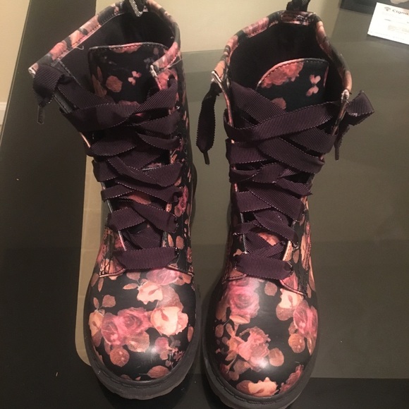 Floral combat boots (New) - Picture 1 of 3