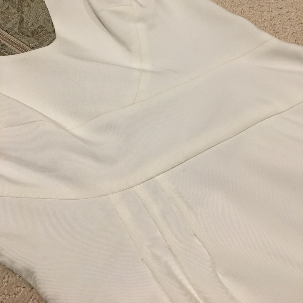 Black Halo winter white dress with sheer lace back - Picture 2 of 5