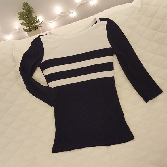 Gap | Knit Top - Picture 3 of 3