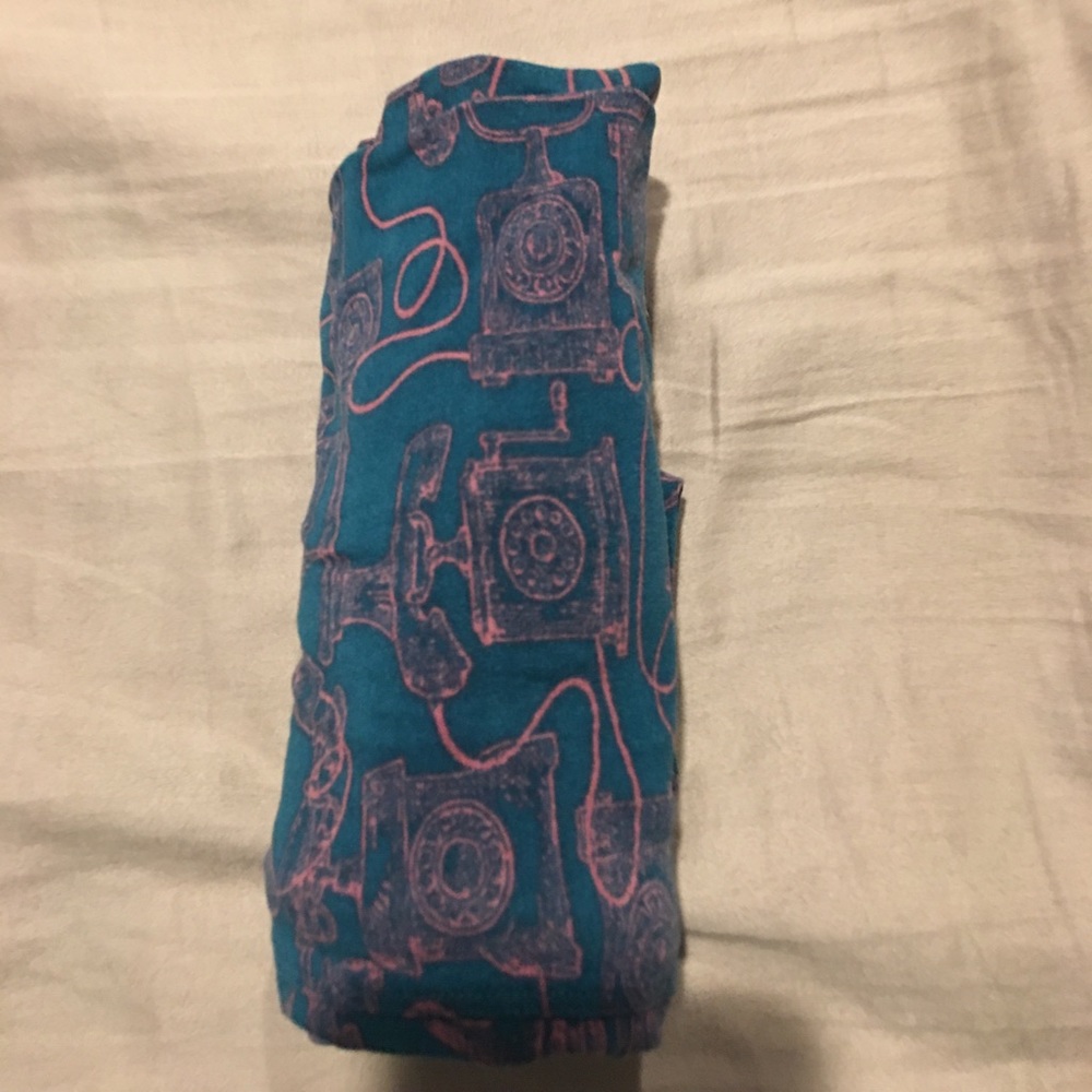 OS Lularoe leggings