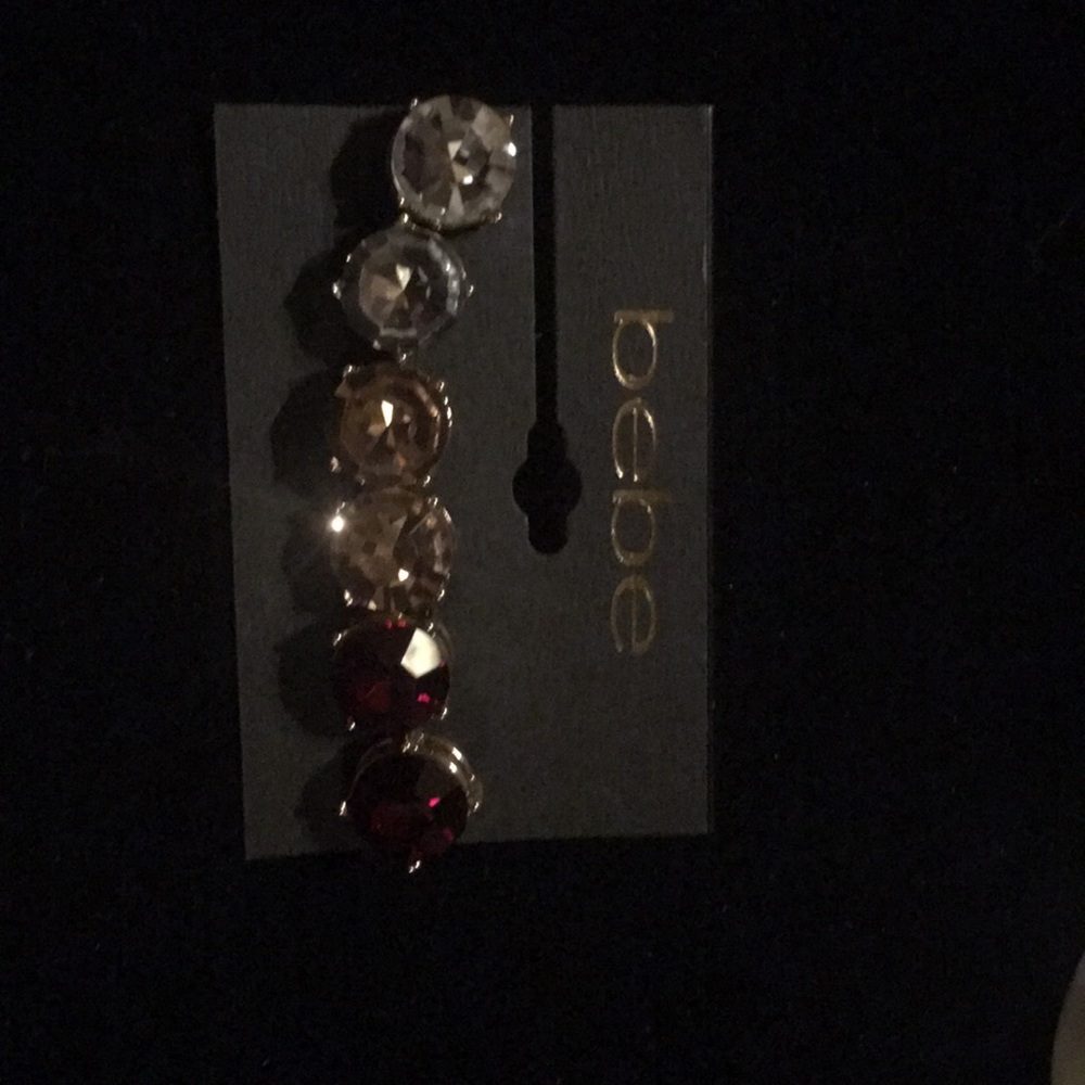 LAST ONE! Bebe trio crystal stud earrings - Picture 3 of 5