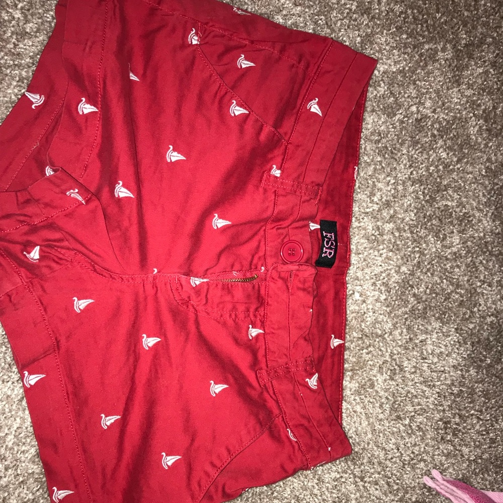 Red sailboat short