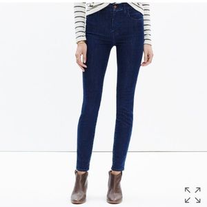 EUC 10in High Rise Skinny Jeans in Lydia Wash