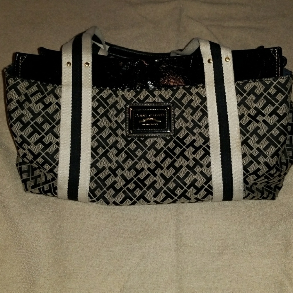 Hand bag